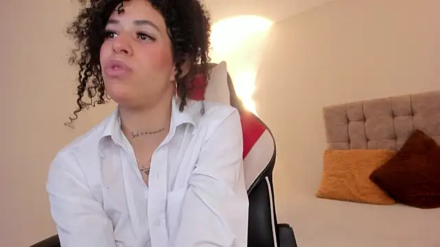 Annie_roselle webcam