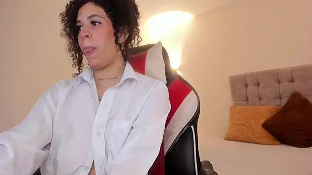 Annie_roselle webcam