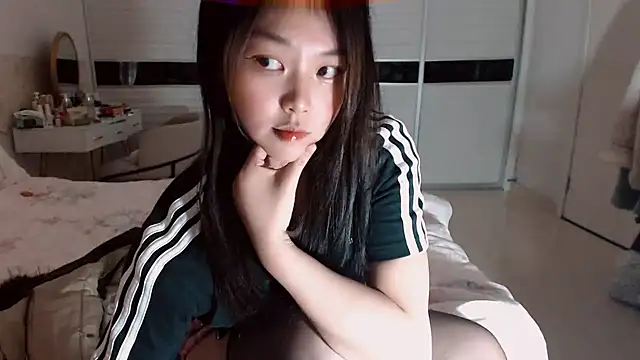 Miu1_girl webcam