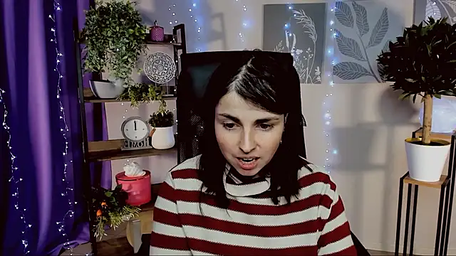 martaedams - MartaEdams's free webcam