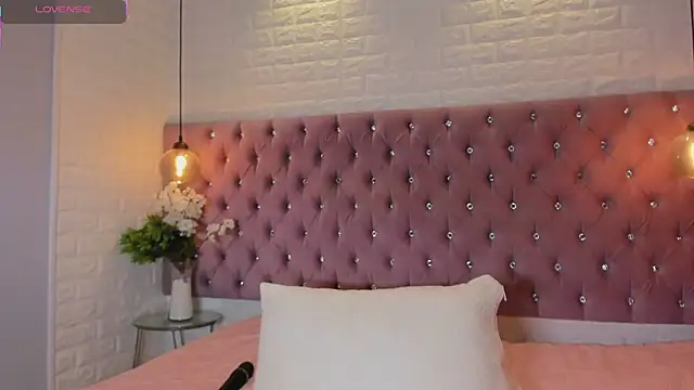 amber_sparkle webcam