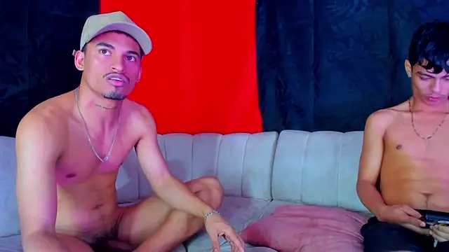 BrownieLoverss webcam