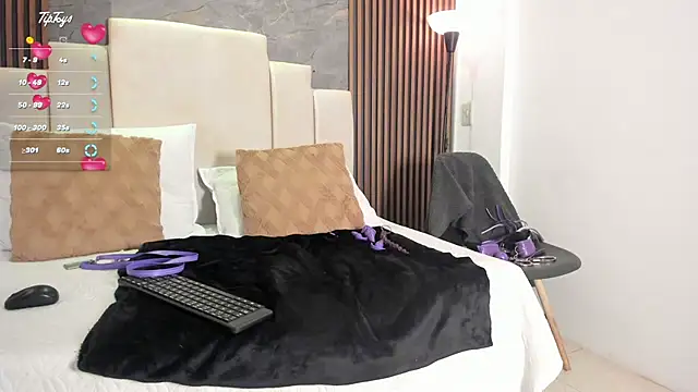 catiusca_reyes_03 webcam