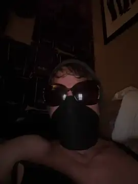 UtopianMisfit1 webcam