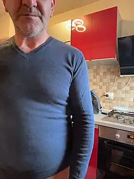 cobraboysex@xh (Ask my age) - evry 25 i do requests at end i cum