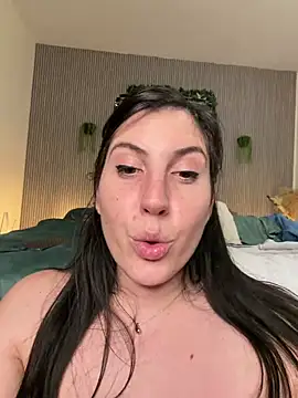 MysteryGirl__ Live Webcam on Stripchat