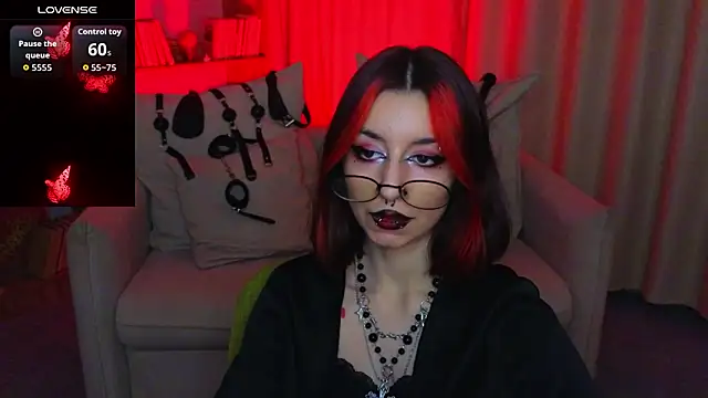 mistress__marcelline - Mistress__Marcelline's free webcam