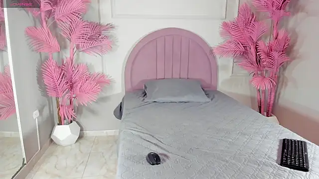 yasminbrattz - Yasminbrattz's free webcam