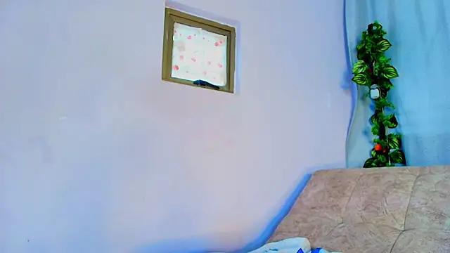 liccy_hall - Liccy_hall's free webcam