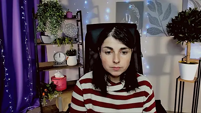 martaedams - MartaEdams's free webcam