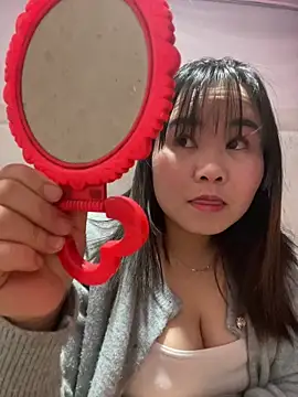 one-two22 - One-two22's free webcam