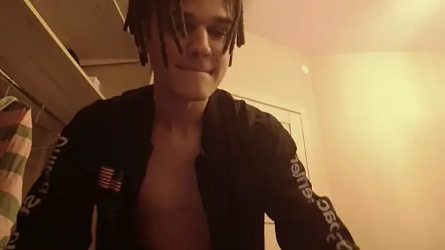 peachtree (M twink) - Play with hard cock