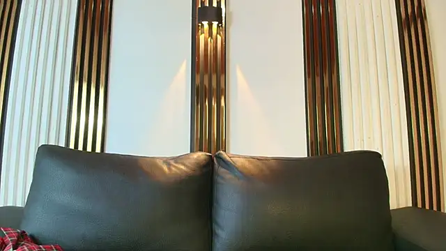 isa_and_natasha - Isa_And_Natasha's free webcam