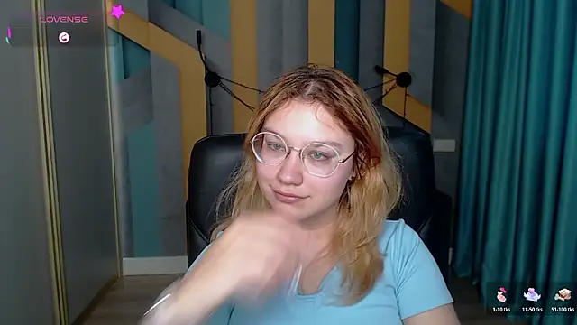 angelinalow - AngelinaLow's free webcam