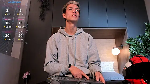 nicktorn - Nicktorn's free webcam