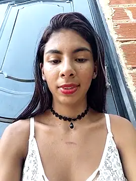 chaparritahot99 - Chaparritahot99's free webcam