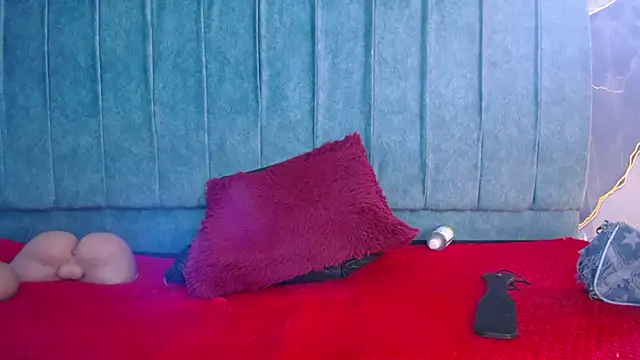 engel_devil - Engel_devil's free webcam - UK Sex Cams