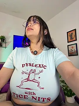 tati_reyess - Tati_reyess's free webcam