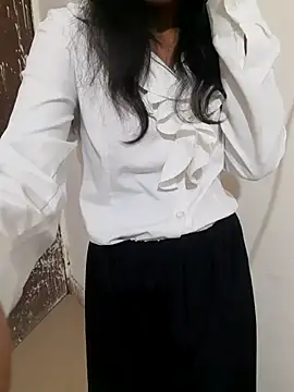 navya67 - Navya67's free webcam