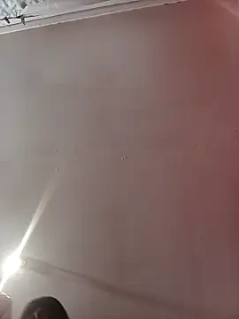 sexymbali_01 - SexyMbali_01's free webcam