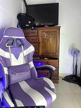 yankees_xxx (M young) - naked me🍆👀