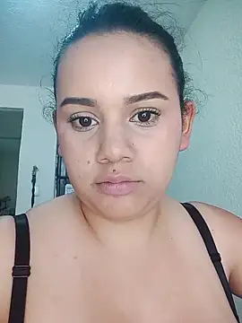 _miaaleon - _Miaaleon's free webcam