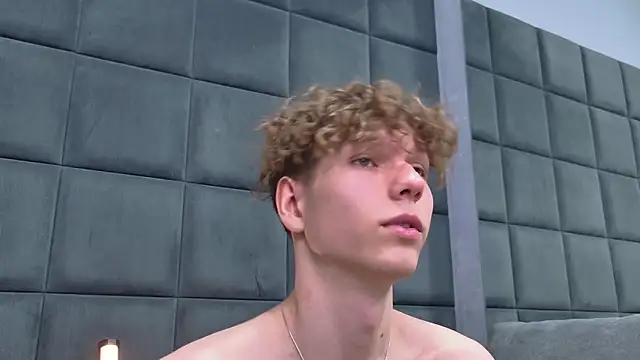 williamcurlis - WilliamCurlis's free webcam