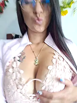 valery-03_ - VALERY-03_'s free webcam