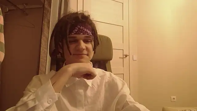 peachtree (M twink) - Play with hard cock