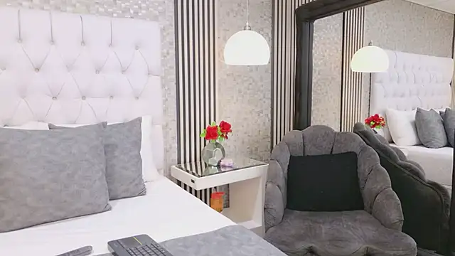 chloerousee - ChloeRousee's free webcam