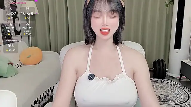 uikyy1 - Uikyy1's free webcam