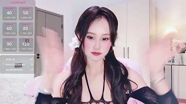 schoolgirl-nurse - Schoolgirl-nurse's free webcam