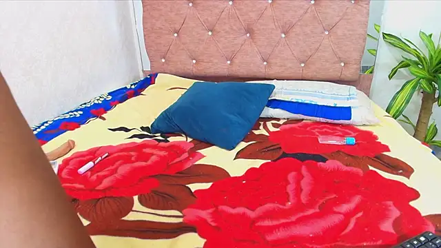 jazmin040_ - Jazmin040_'s free webcam