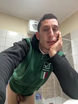 gionnytav (M young) - Sborrata cum