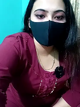 Webcam Model (Porimoni22)  is live.Free join now!