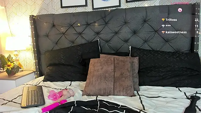 valentina__desire - Valentina__desire's free webcam - UK Sex Cams