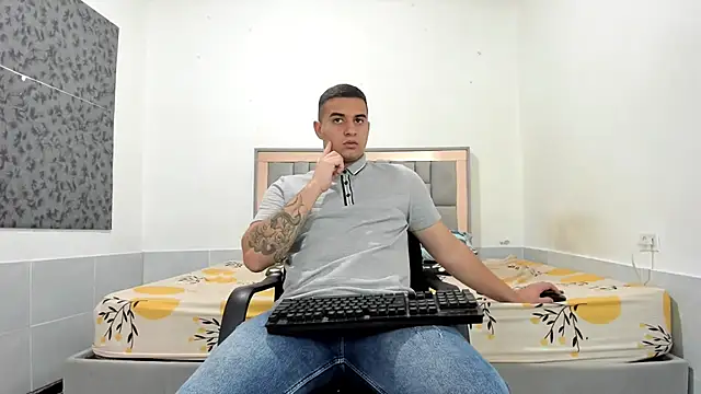 simookeler - Simookeler's free webcam