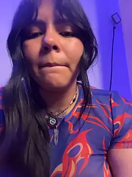 Webcam Model (JulianaCastillo)  is live.Free join now!