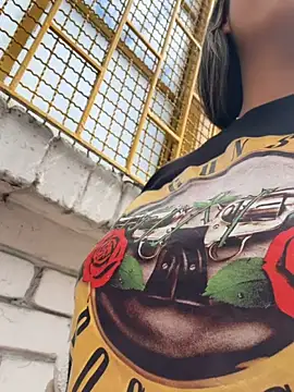 Webcam Model (Cami_Leon2)  is live.Free join now!