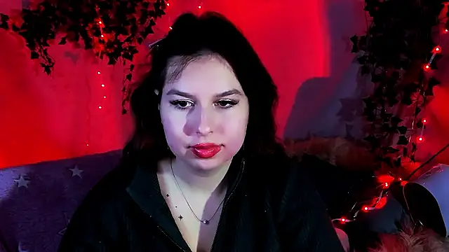 chloericc - ChloeRicc's free webcam