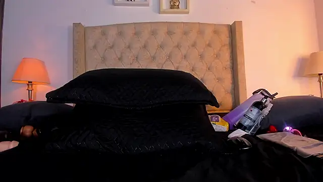 allisson_m - Allisson_m's free webcam