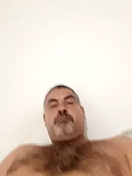 ricardotarado (Ask my age) - 100