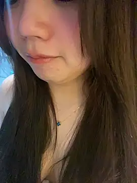 hanna230 - Hanna230's free webcam