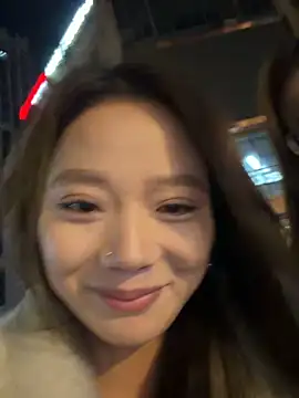 redrose520 - Redrose520's free webcam