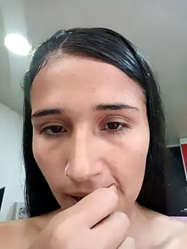 aria_maeh - Aria_Maeh's free webcam