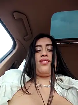 freyja300 - Freyja300's free webcam