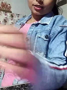 hot-pooja25 - Hot-Pooja25's free webcam