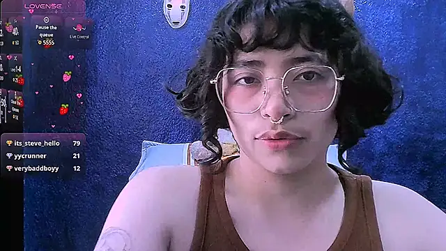 ninayellow - NinaYellow's free webcam