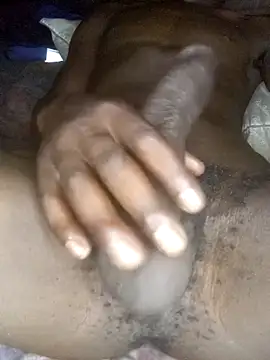 singleandserching - Singleandserching's free webcam