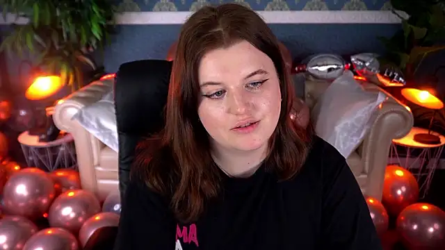 kristifoxy - KristiFoxy's free webcam